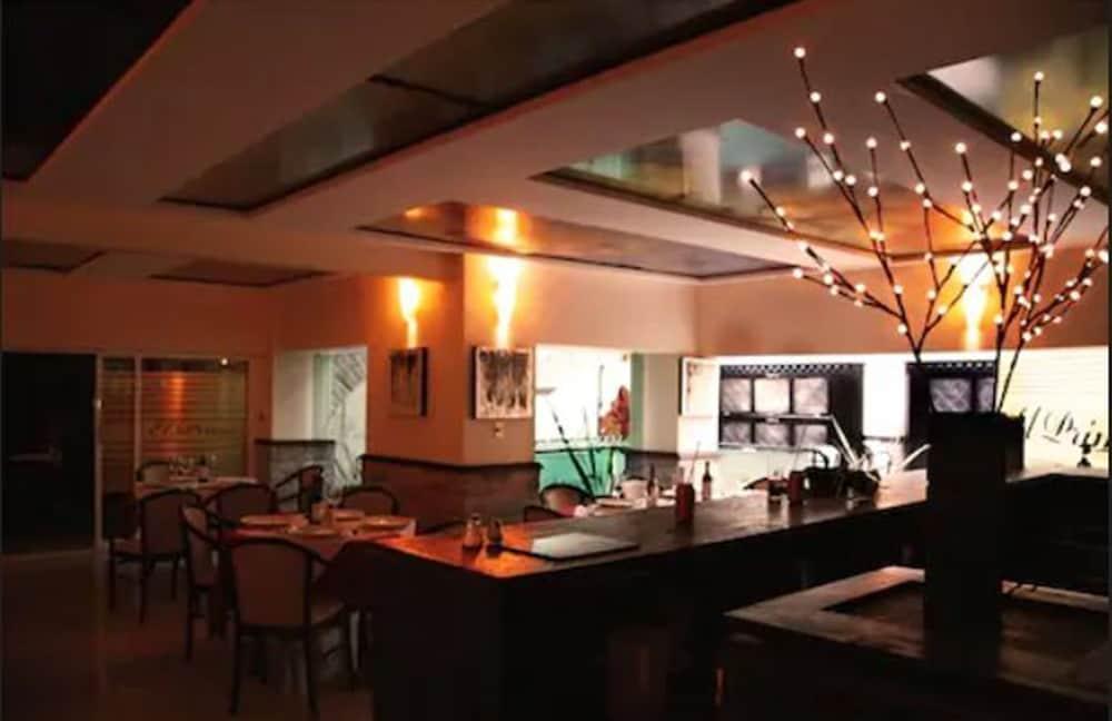 Hotel La Alhondiga Πουέμπλα Εξωτερικό φωτογραφία