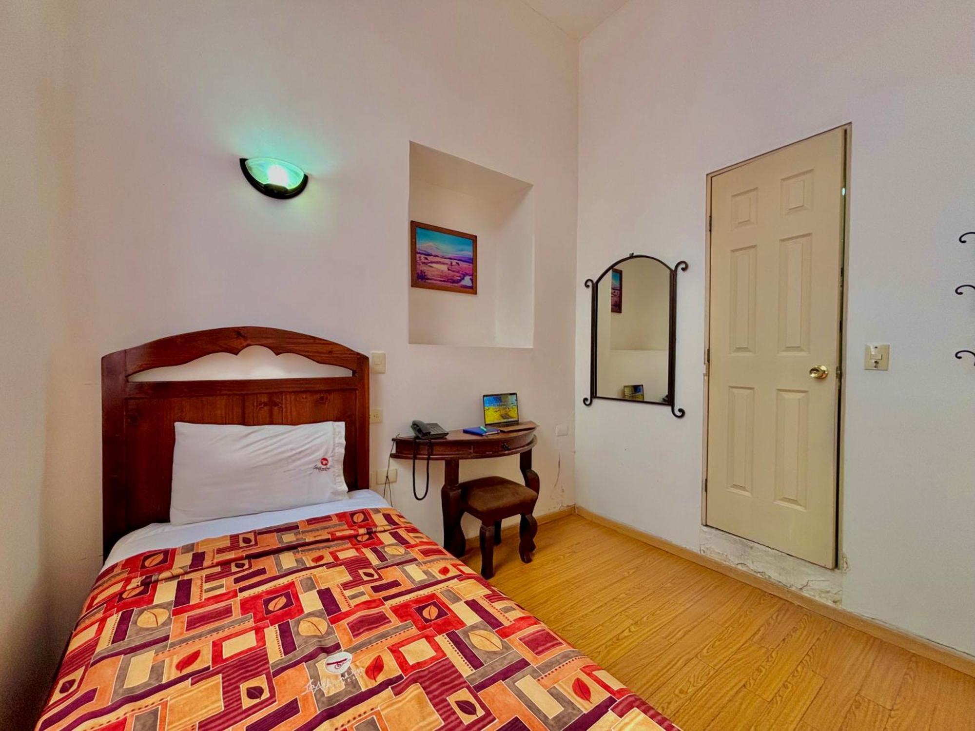 Hotel La Alhondiga Πουέμπλα Εξωτερικό φωτογραφία