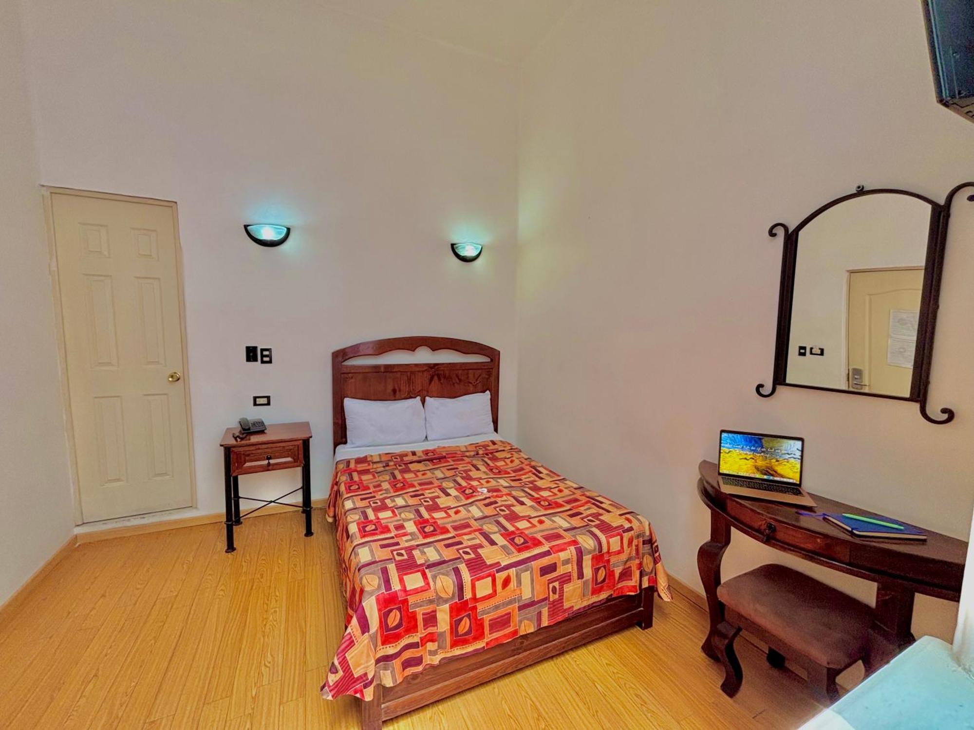 Hotel La Alhondiga Πουέμπλα Εξωτερικό φωτογραφία