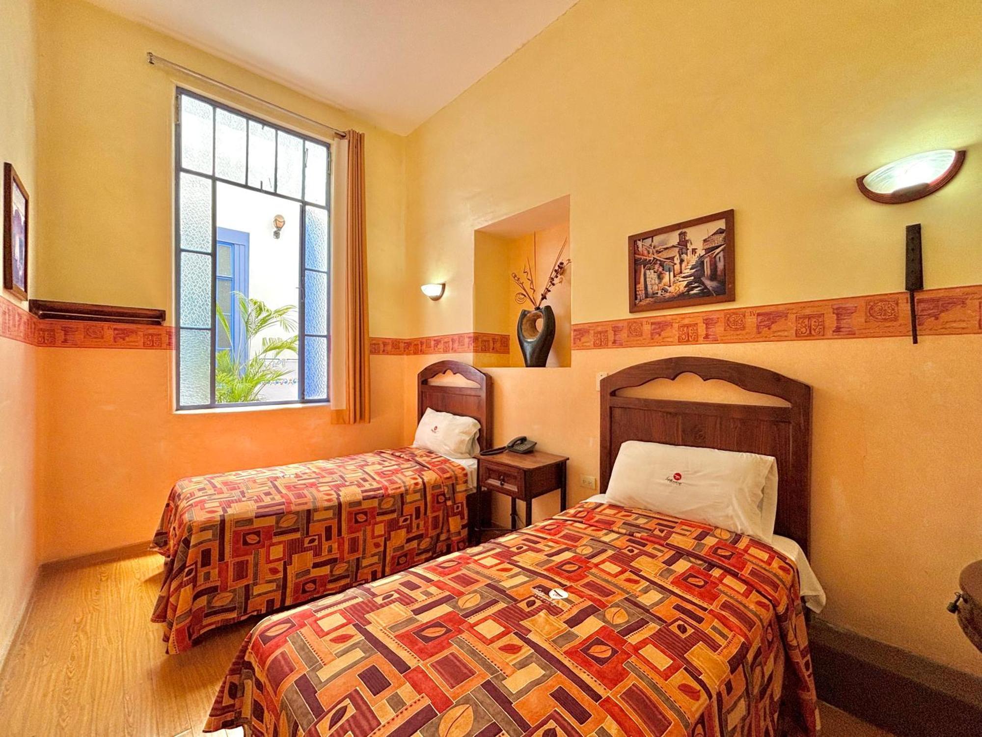 Hotel La Alhondiga Πουέμπλα Εξωτερικό φωτογραφία